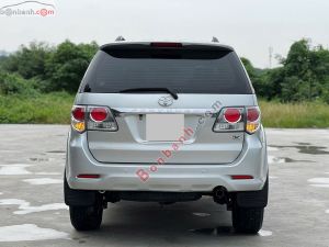 Xe Toyota Fortuner 2.7V 4x2 AT 2013