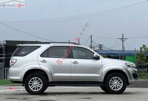 Xe Toyota Fortuner 2.7V 4x2 AT 2013