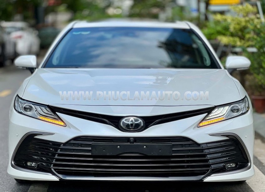 Toyota Camry 2.5Q 2022