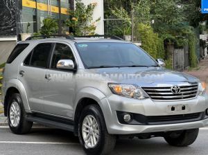 Xe Toyota Fortuner 2.7V 4x2 AT 2013