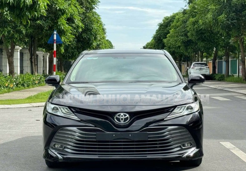 Toyota Camry 2.5Q 2020