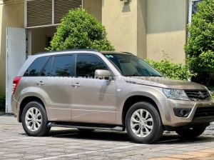 Xe Suzuki Grand vitara 2.0 AT 2015