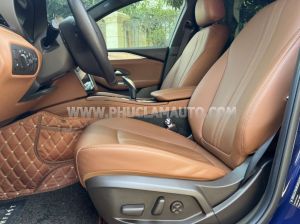 Xe VinFast Lux A 2.0 Premium 2.0 AT 2021