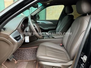 Xe VinFast Lux SA 2.0 Premium 2.0 AT 2020