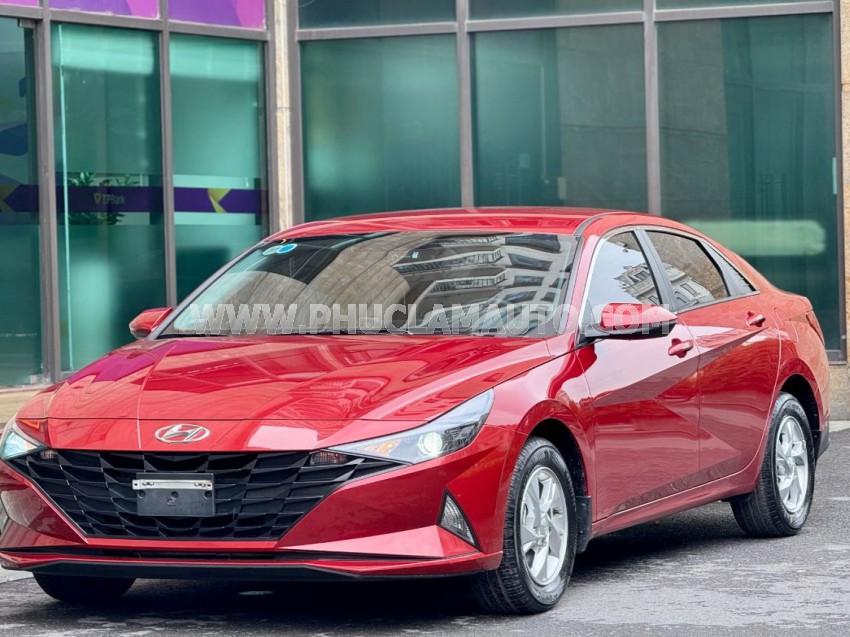 Hyundai Elantra 1.6 AT Tiêu chuẩn 2022