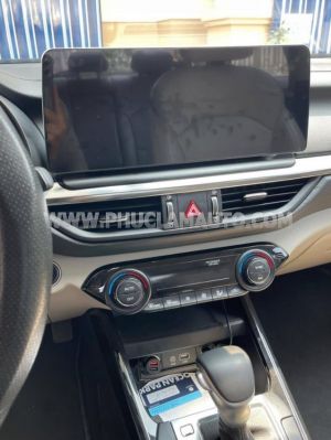 Xe Kia Cerato 1.6 AT Luxury 2021