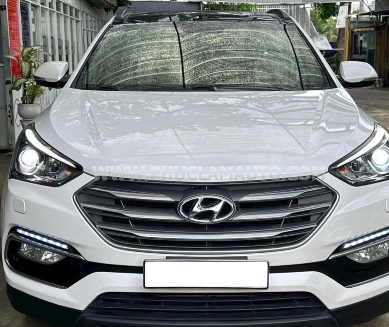 Hyundai SantaFe 2.4L 4WD 2016