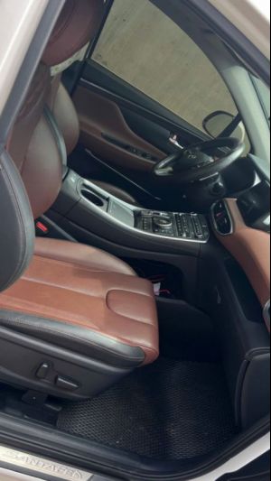 Xe Hyundai SantaFe Cao cấp 2.5L HTRAC 2022