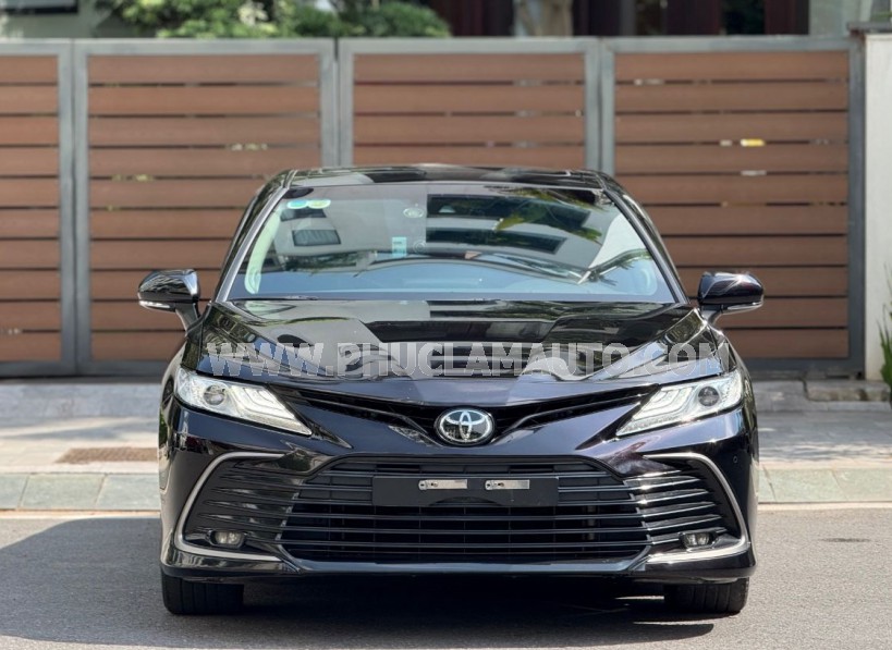 Toyota Camry 2.0Q 2022