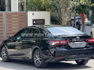 Xe Toyota Camry 2.0Q 2022