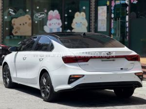 Xe Kia Cerato 1.6 AT Luxury 2021