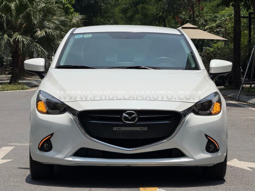 Mazda 2 1.5 AT 2017