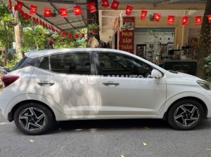 Xe Hyundai i10 1.2 AT 2025