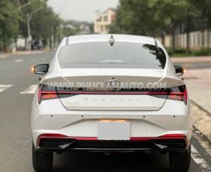 Xe Hyundai Elantra 1.6 AT Đặc biệt 2022