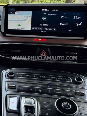 Xe Hyundai SantaFe Cao cấp 2.5L HTRAC 2021