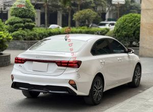 Xe Kia K3 Premium 2.0 AT 2024