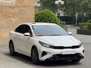 Xe Kia K3 Premium 2.0 AT 2024