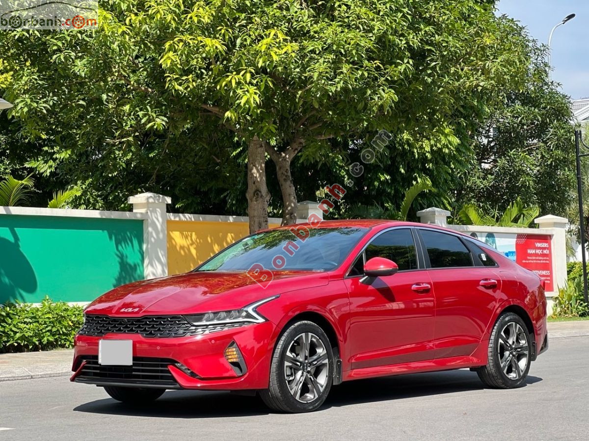 Kia K5 Luxury 2.0 AT 2022