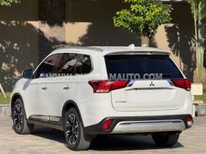 Xe Mitsubishi Outlander Premium 2.0 CVT 2021