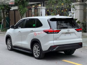 Xe Toyota Innova Cross HEV 2.0 CVT 2025