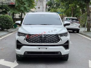 Xe Toyota Innova Cross HEV 2.0 CVT 2025