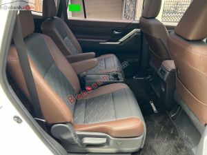 Xe Toyota Innova Cross HEV 2.0 CVT 2025