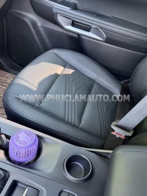 Xe Ford Everest Titanium 2.0L 4x2 AT 2025