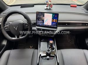 Xe VinFast VF6 Plus 2025