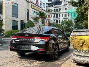 Xe Hyundai Elantra 1.6 AT Đặc biệt 2024