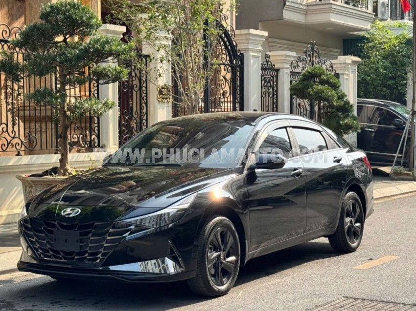 Hyundai Elantra 1.6 AT Đặc biệt 2024