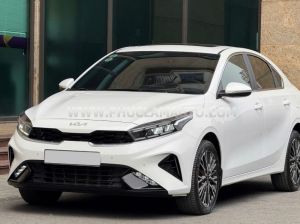 Xe Kia K3 Premium 2.0 AT 2024