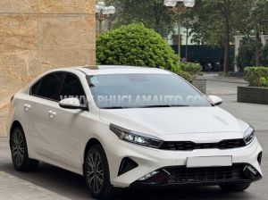 Xe Kia K3 Premium 2.0 AT 2024