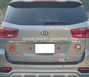 Xe Kia Sedona 2.2 DAT Luxury 2020