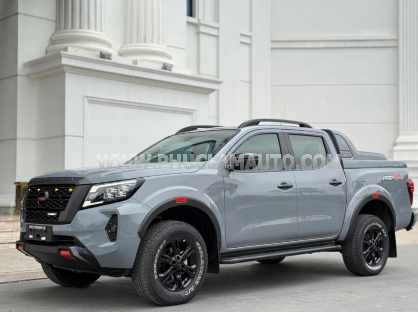 Nissan Navara Pro-4X 2.3 AT 4WD 2022