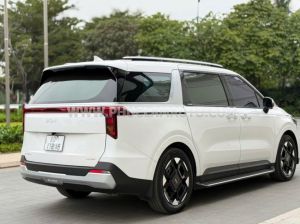 Xe Kia Carnival Luxury 2.2D 2025