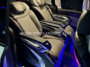 Xe Kia Carnival Luxury 2.2D 2025