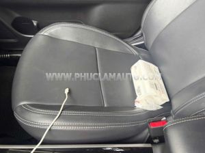 Xe Mitsubishi Outlander 2.0 CVT 2020