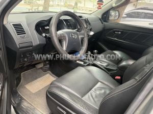 Xe Toyota Fortuner 2.7V 4x4 AT 2015