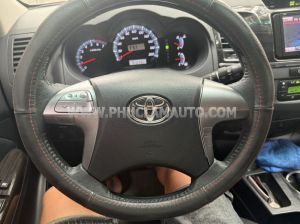 Xe Toyota Fortuner 2.7V 4x4 AT 2015