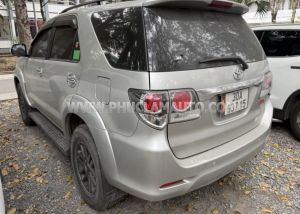 Xe Toyota Fortuner 2.7V 4x4 AT 2015