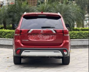 Xe Mitsubishi Outlander 2.0 2020