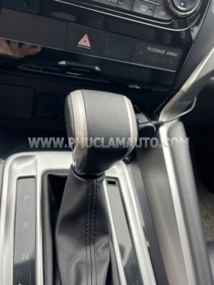 Xe Mitsubishi Pajero Sport 3.0G 4x2 AT 2019