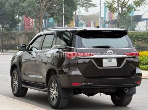 Xe Toyota Fortuner 2.7V 4x2 AT 2017