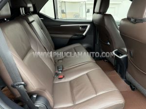Xe Toyota Fortuner 2.7V 4x2 AT 2017