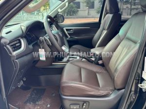Xe Toyota Fortuner 2.7V 4x2 AT 2016