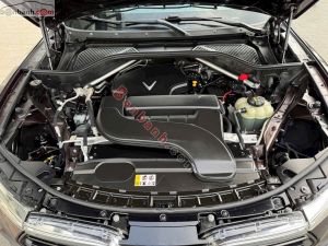 Xe VinFast Lux SA 2.0 Plus 2.0 AT 2019