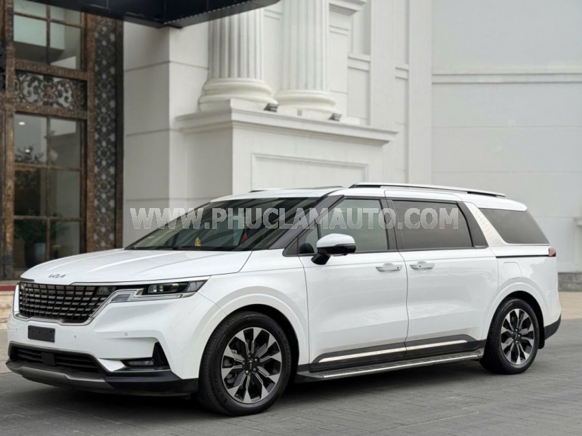 Kia Carnival Signature 3.5G 2022