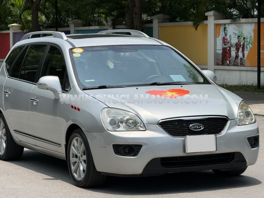 Kia Carens SXAT 2011