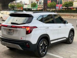 Xe Kia Seltos Luxury 1.5 AT 2024