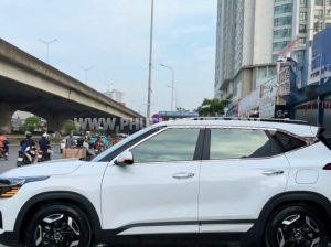 Xe Kia Seltos Luxury 1.5 AT 2024